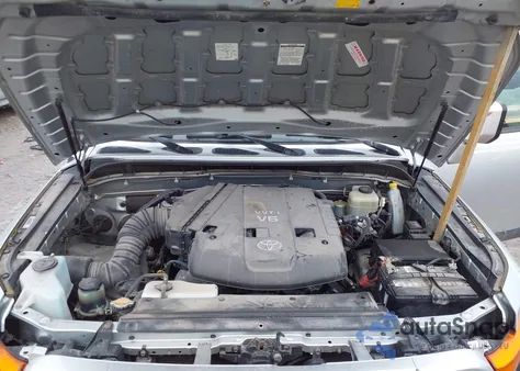 2007 Toyota Fj Cruiser z USA, uszkodzony, nr VIN JTEBU11F170073082